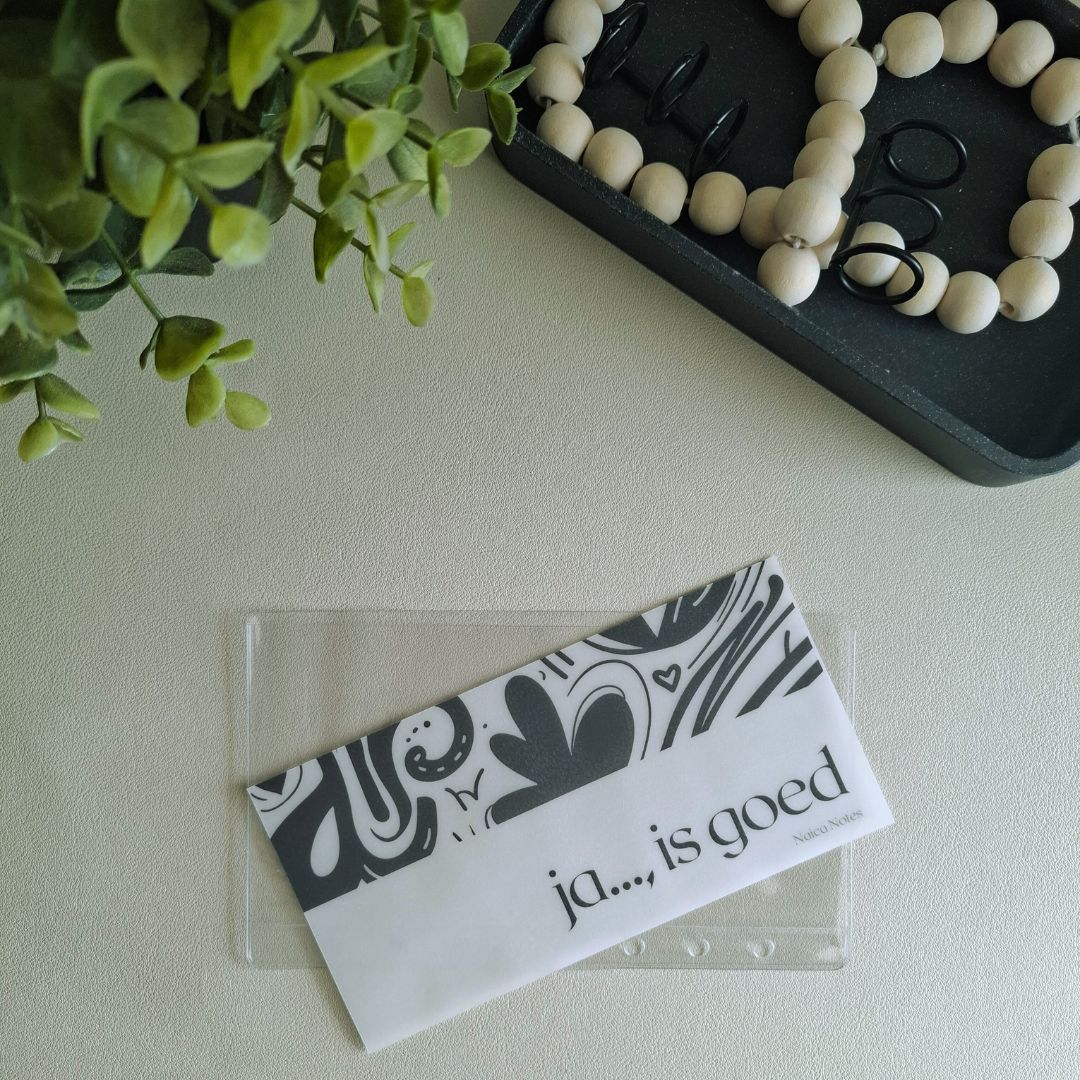 Playful abstract  vellum dashboard insert los op A6 cash envelope, bijpassend zwart-wit patroon.